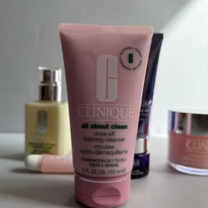 فوم شستشوی کلینیک